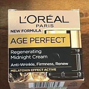 L'Oreal Age Perfect Regenerating Midnight Cream - Black and Gold
